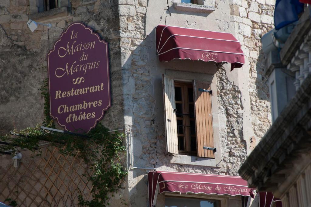 La Maison Du Marquis Bed & Breakfast Grignan Exterior photo